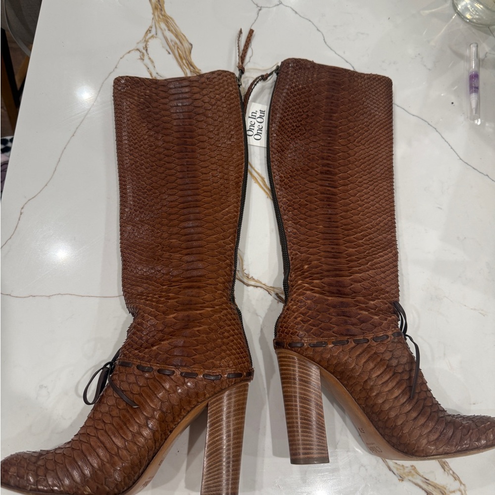 Chloe Leather Python Style Brown Heeled Boots - image 7